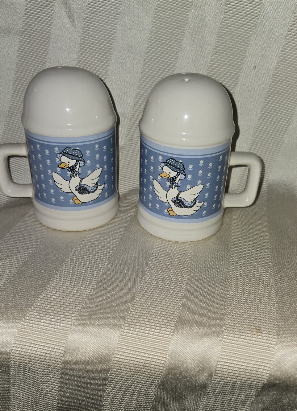Blue Country Duck Ceramic Salt and Pepper Shaker Pair W/Handles & Both Stoppers